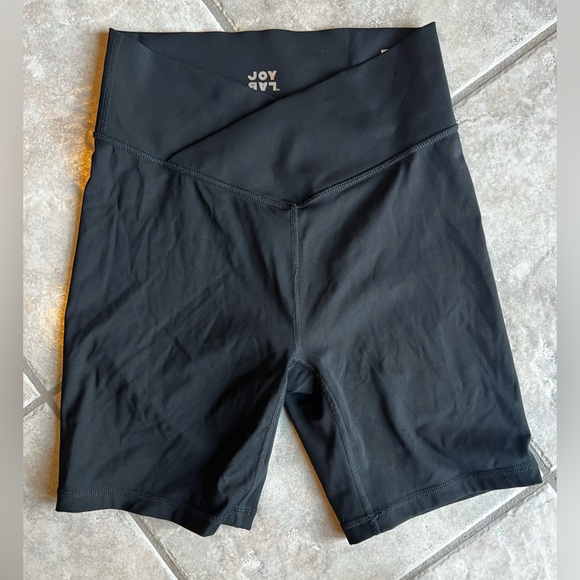 Joy Lab biker shorts - Picture 1 of 3